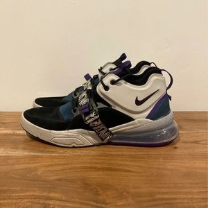 Nike Air Force 270 size 12